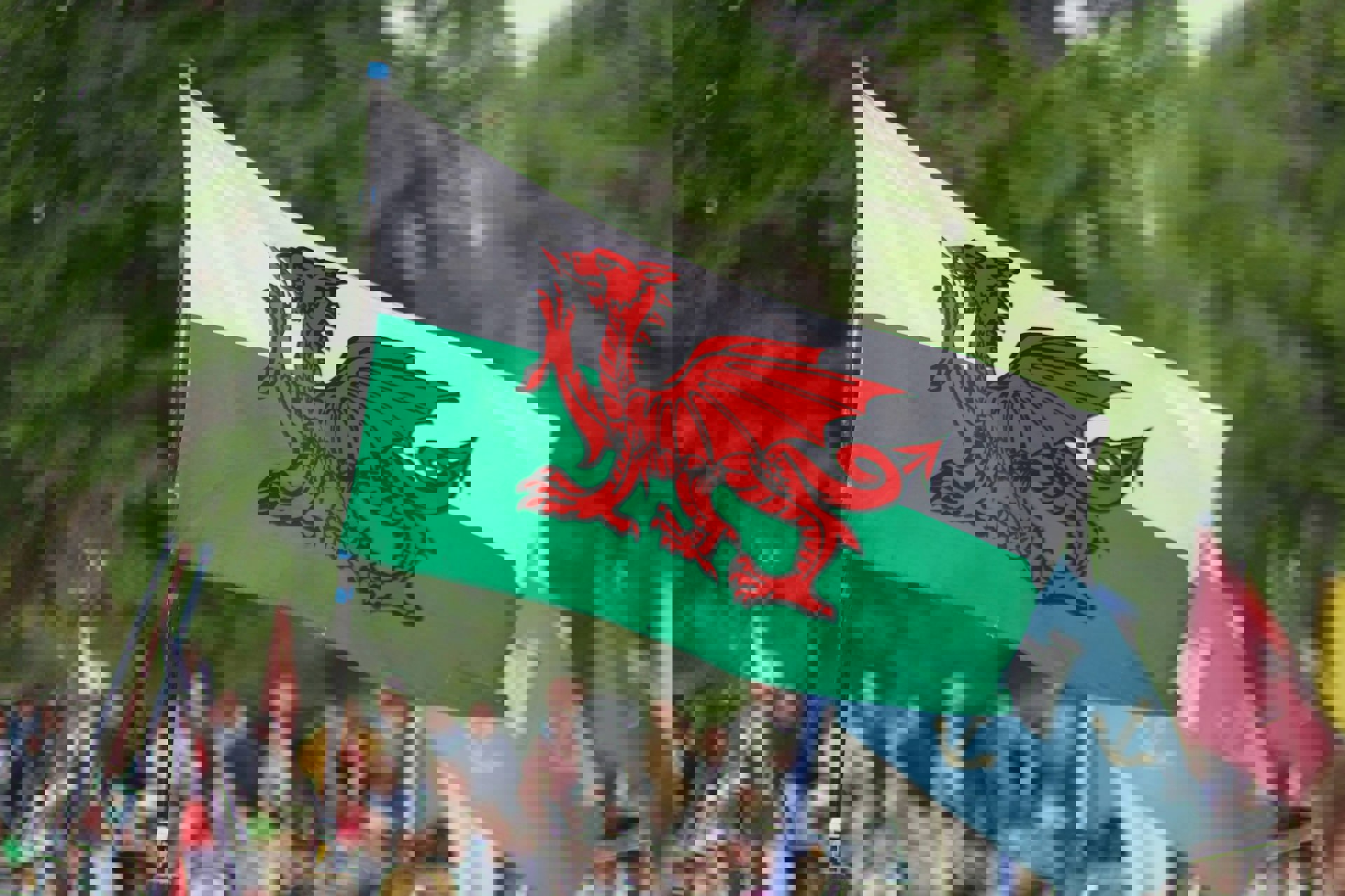 Rhaglen Dysgu Cymraeg i gefnogi nod yr Urdd o gyrraedd cynulleidfaoedd newydd